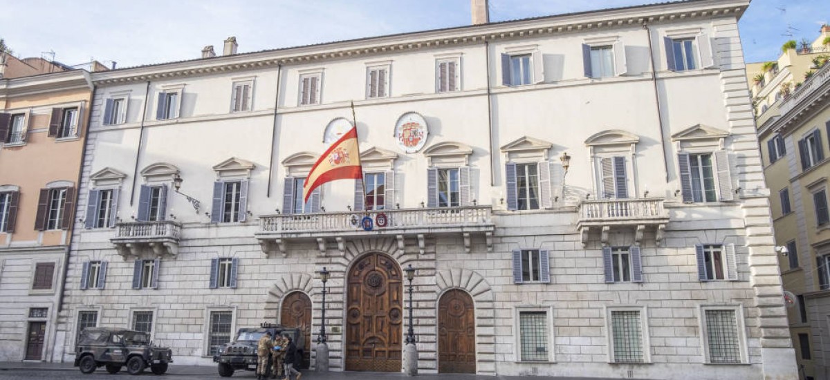 embajada españa en italia