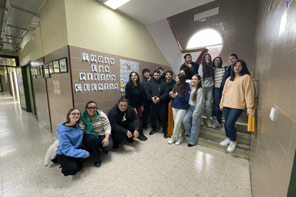Foto grupal organizadores del día del puzzle